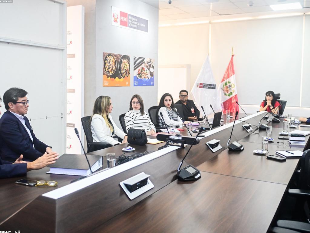 គន្លងនិងវេជ្ជសាស្ត្រកាស៊ីណូអនឡាញ